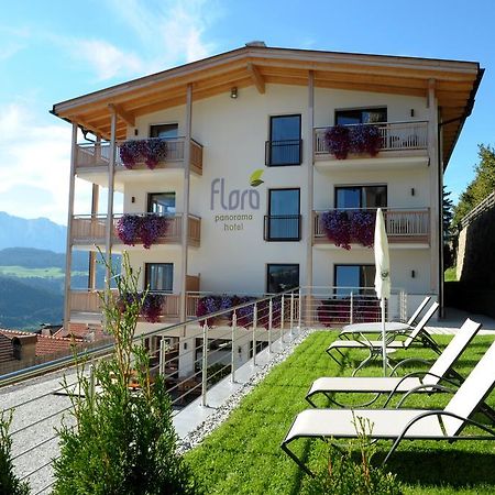 Panorama Hotel Flora Villandro Extérieur photo